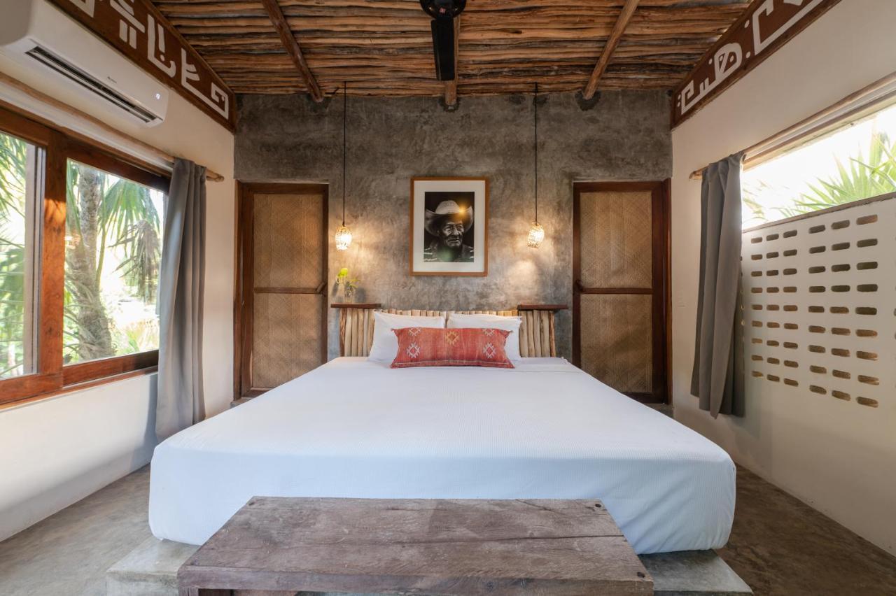 Hôtel Casa Coyote Tulum Extérieur photo